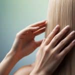 10 wertvolle Tipps bei Haarausfall: So bleibst du cool und haarscharf!